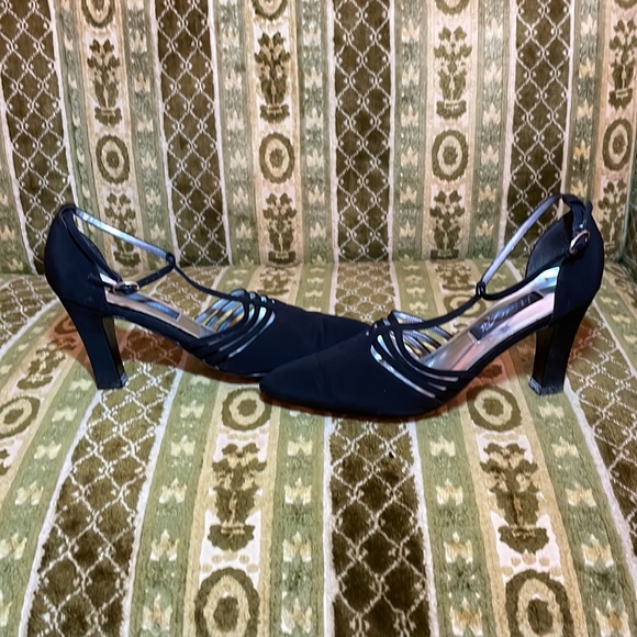 Black Fabric Heels - Picture 2 of 6